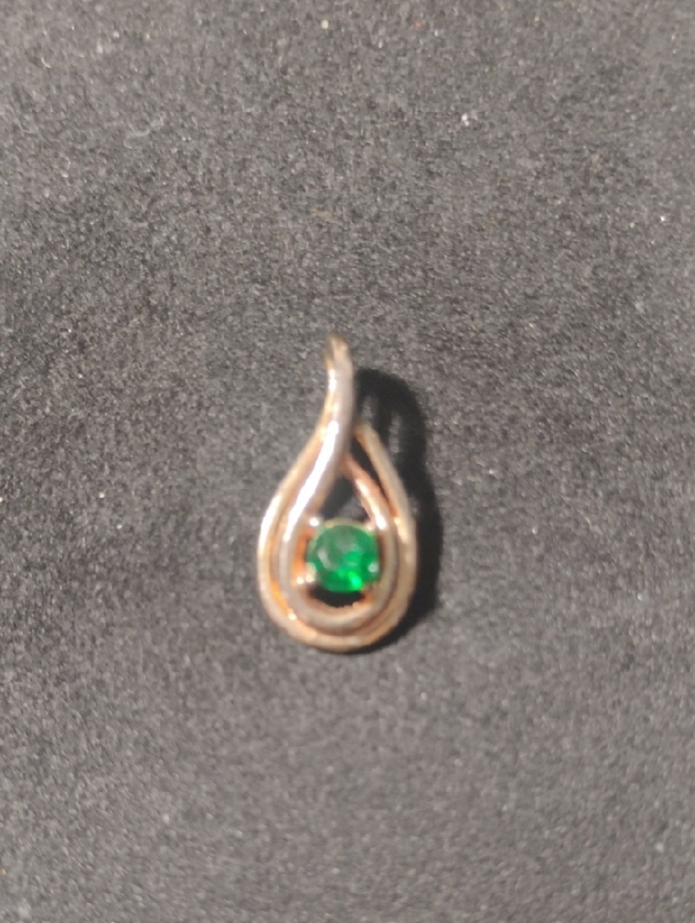 Vintage Pendant Featuring Small Green Stone